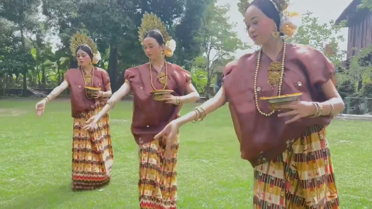 TARI PADUPPA - SULAWESI SELATAN - Original Musik  AKSARA FIP UNM