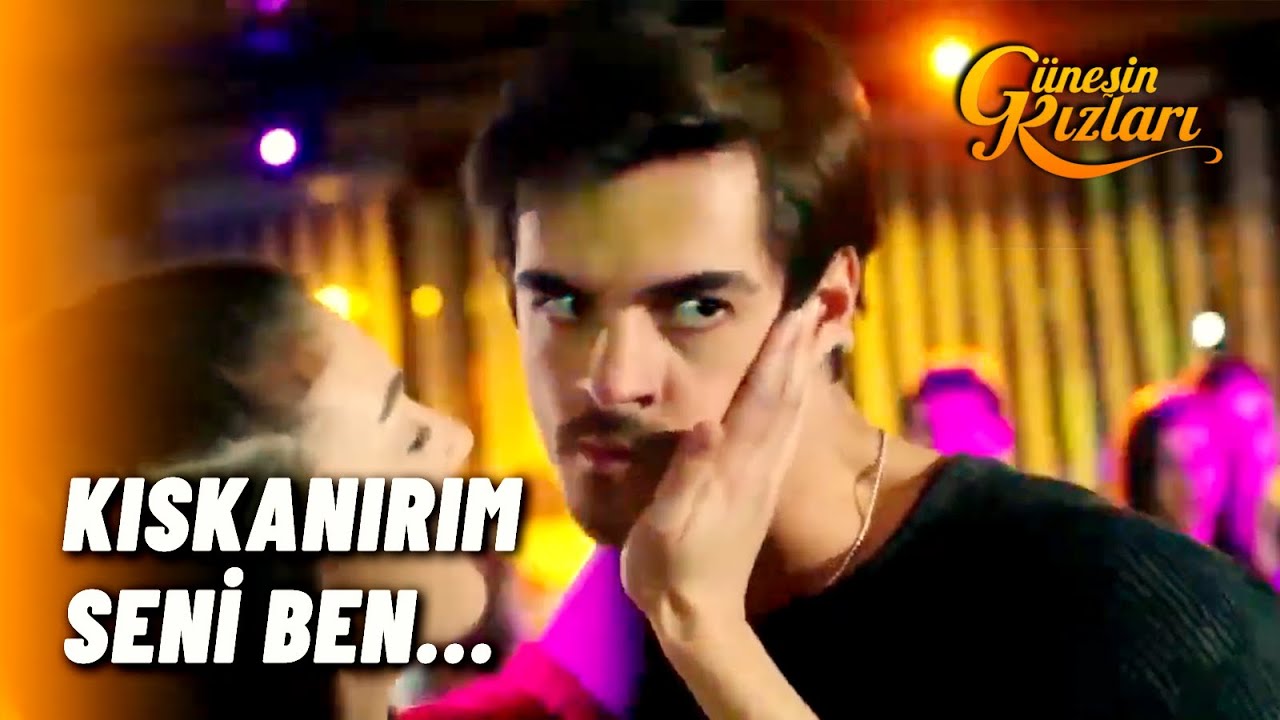 Savaş, Nazlı'ya Laf Atanlarla Kavga Etti  - Güneşin Kızları Özel Klip