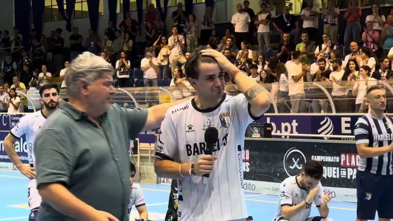 Despedida emocionada de Pol Manrubia como jogador do OC Barcelos