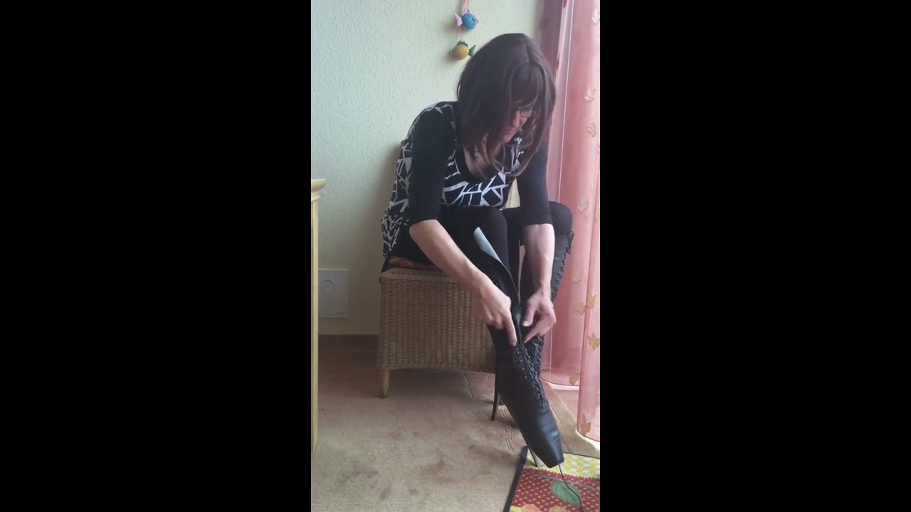 Dani and her balletboots