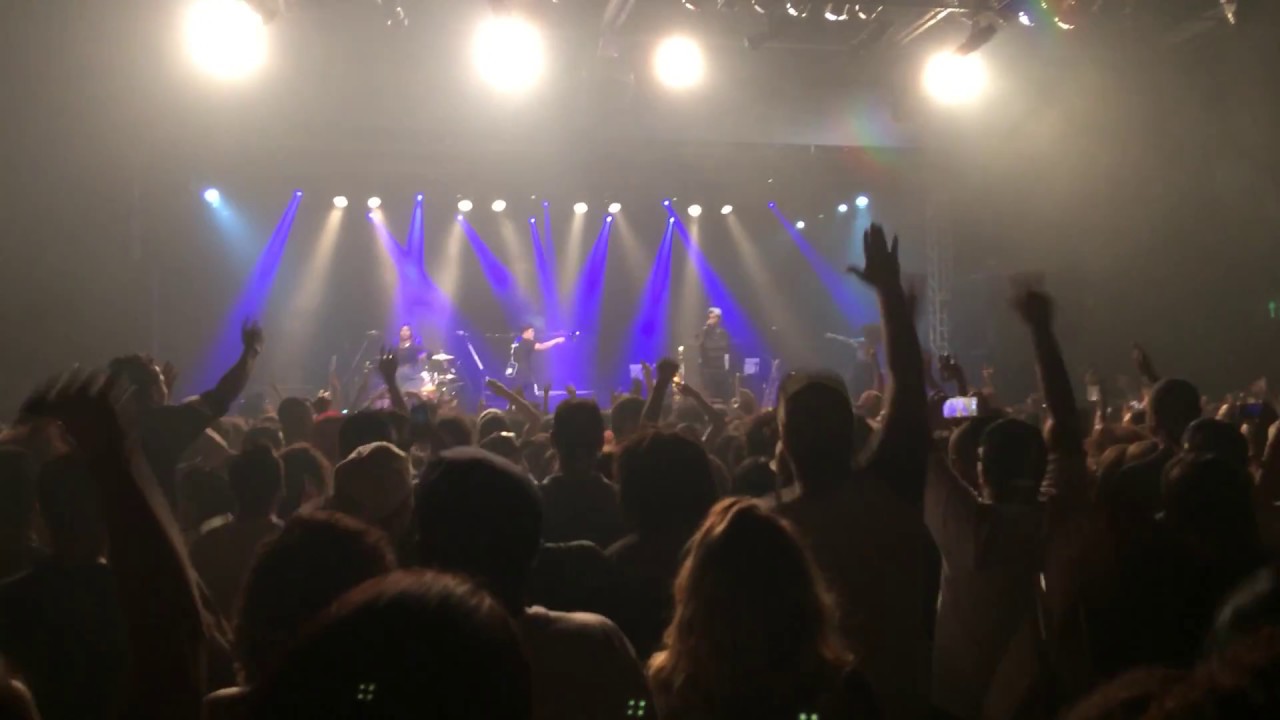 Coruja BC1 - Modo F (AO VIVO) - Audio Club - 11/03