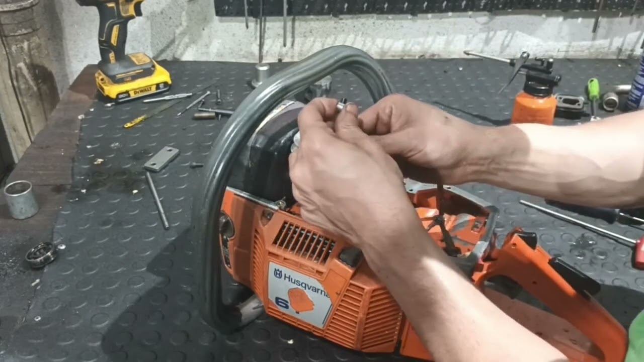 Como Fazer o Motor Motosserra Husqvarna 61 272 268