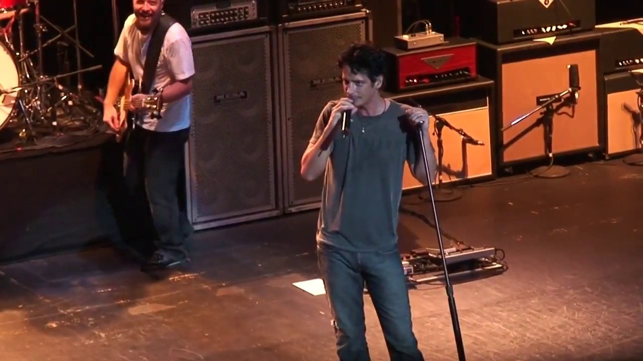 Chris Cornell   2007 07 28 Reading PA Wave Goodbye