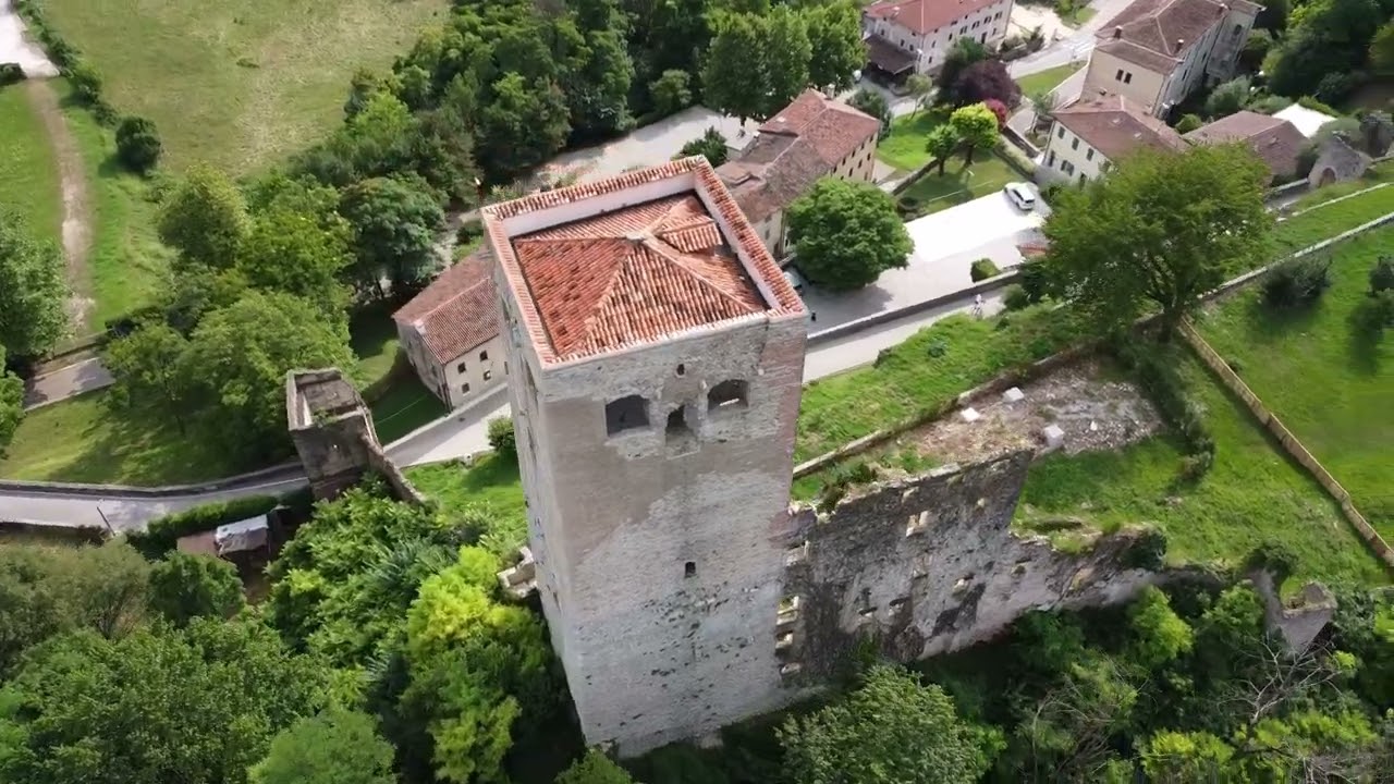 Collalto, Comune di Susegana - Ripresa Aerea n°1