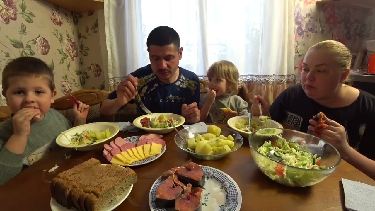 мукбанг/ мы дома