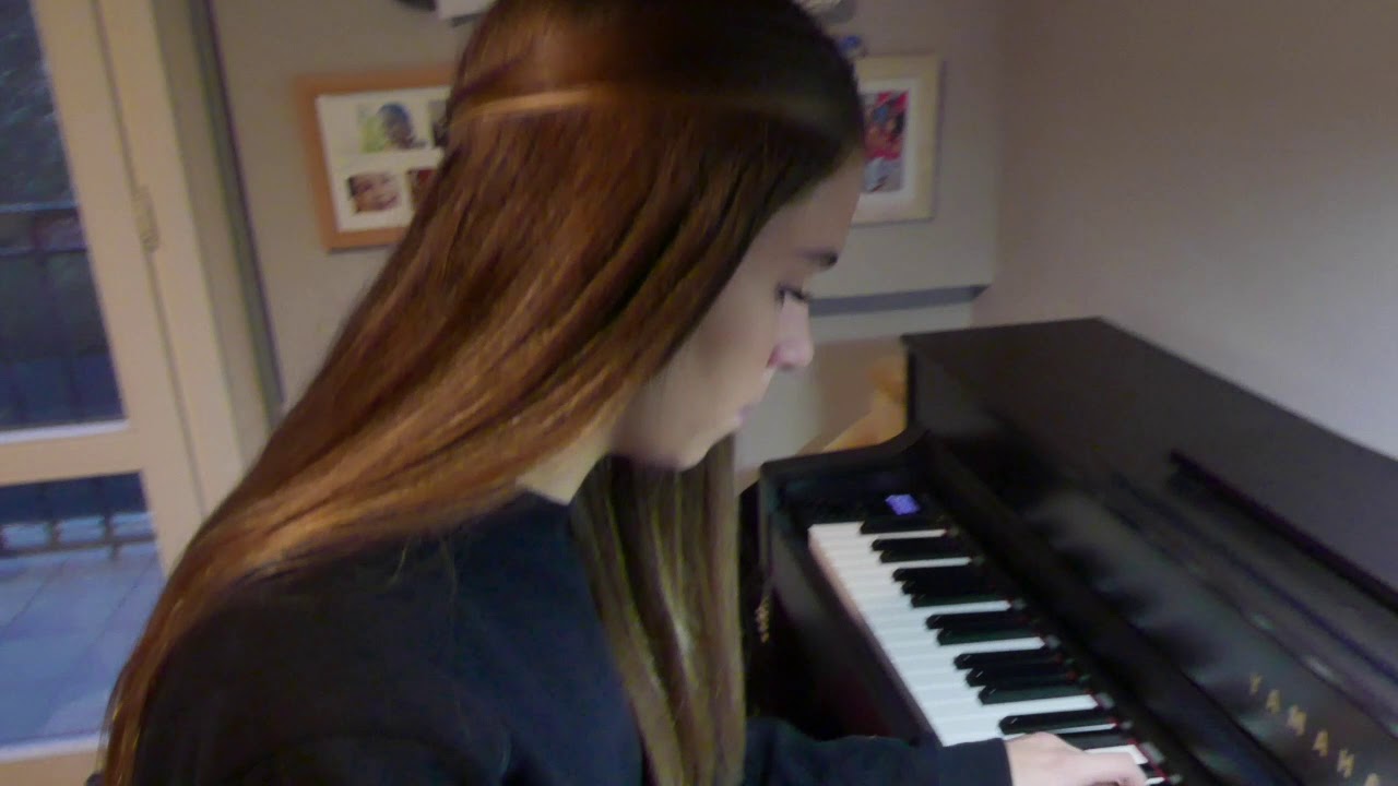 34 Amor y Mafia- Cover piano (Marta Jordán)