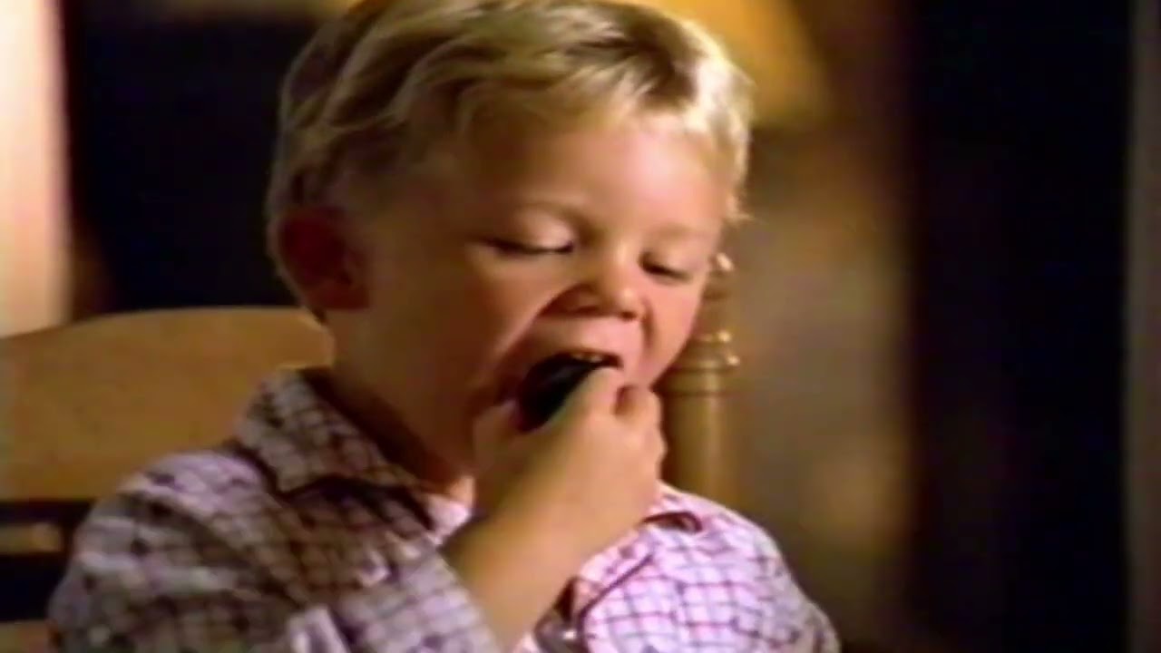 Retro Oreo Double Stuff Cookie Commercial 90s Time For Bed Charlie