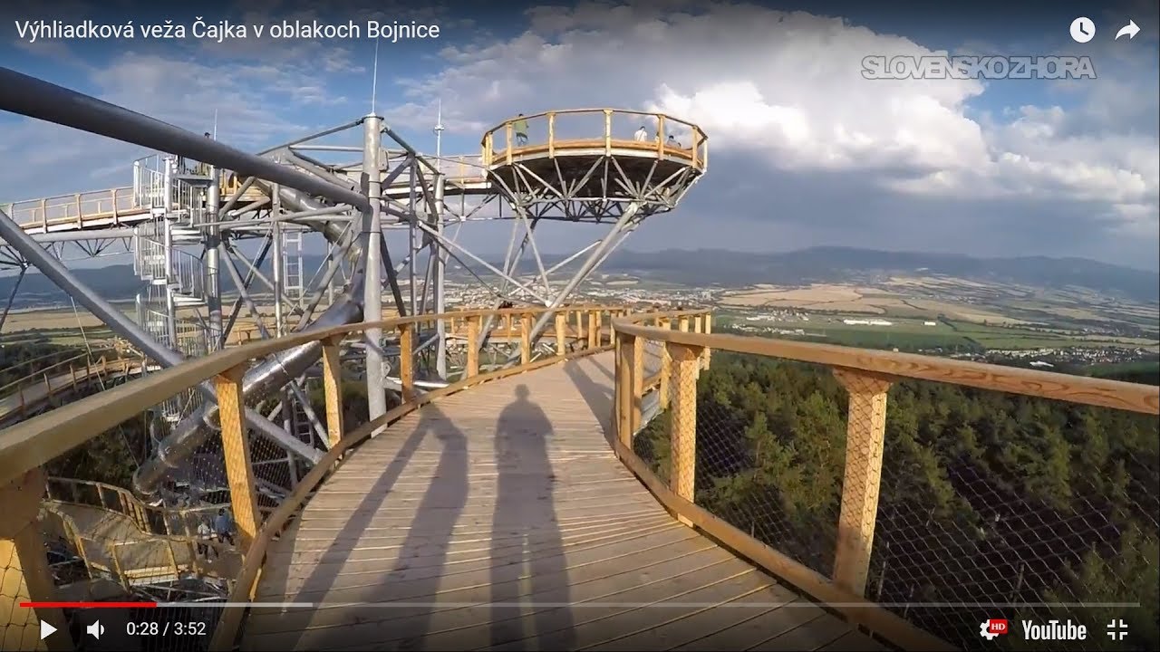 Výhliadková veža Čajka v oblakoch - Bojnice