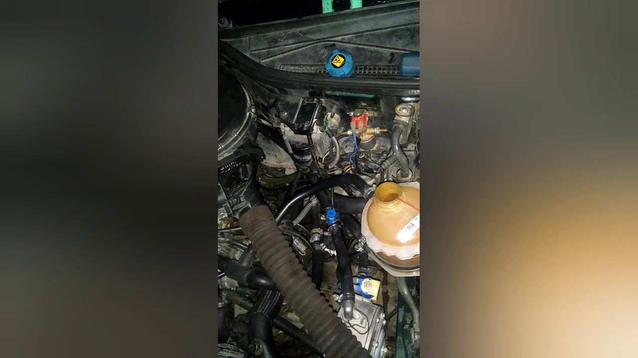 Renault 19 europa antifiriz değişimi ve hava alma.