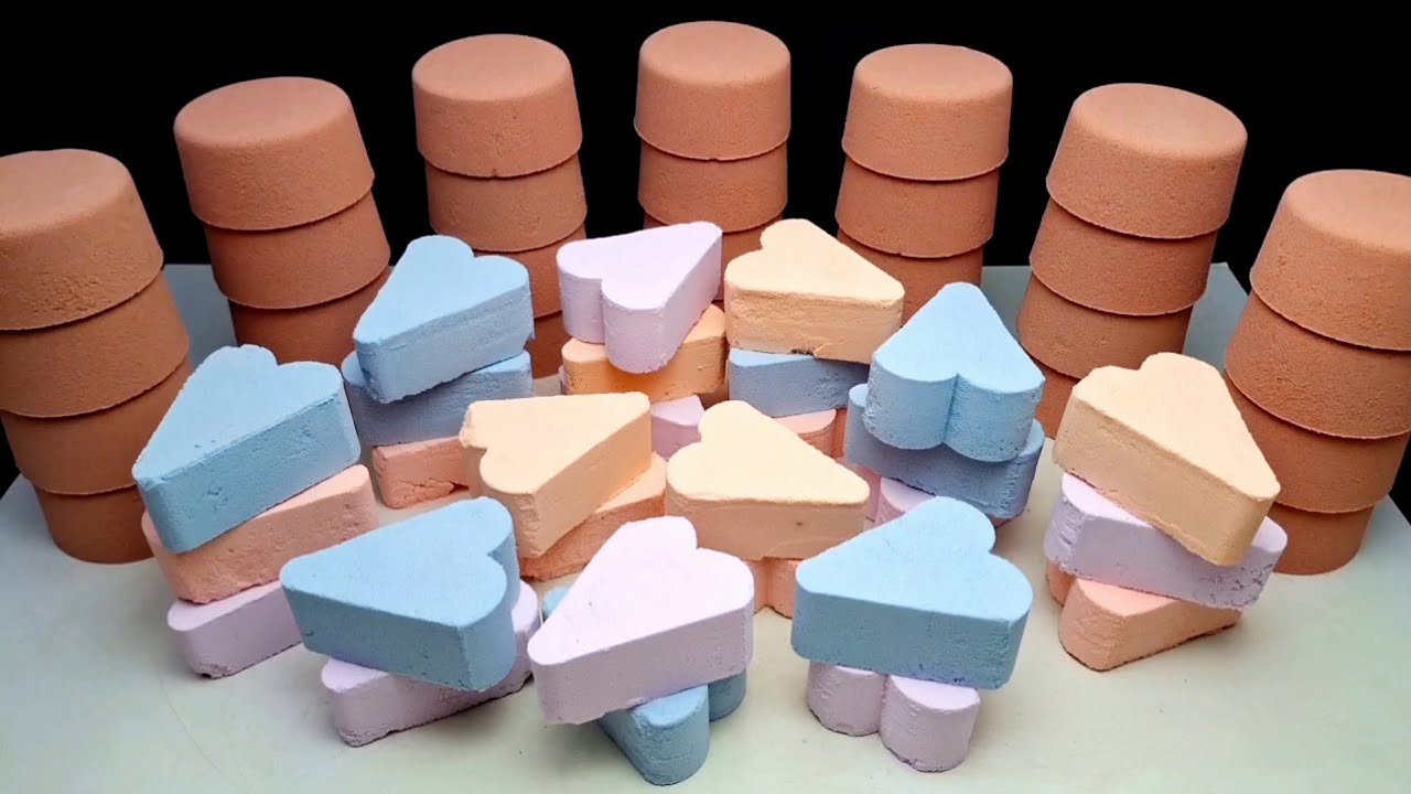 ASMR baking soda soothing crushing | pastel colors