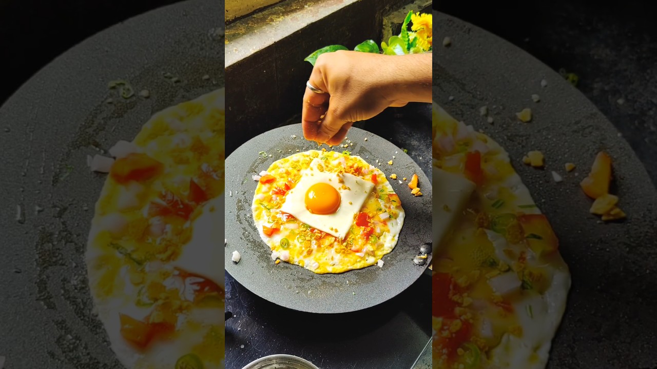 Egg Omelette with Cheese Slice 🧀🥚😱 / Omlette recipe #shorts #omlette #omelette #food #recipe #short
