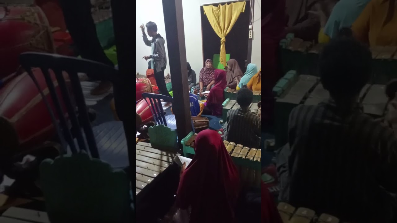 Latihan karawitan ibu ibu PKK Padukuhan Ngampiran Melikan Rongkop Gunungkidul