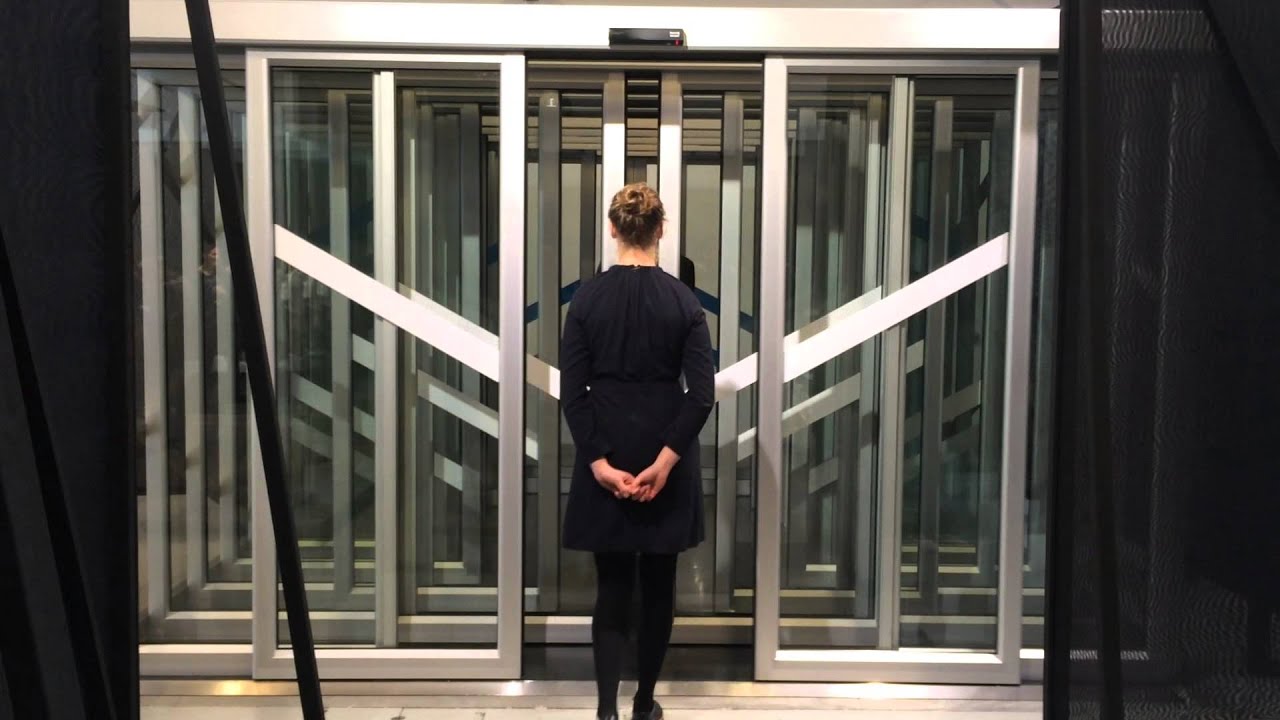 Dancing with Automatic doors at Dutch Design week