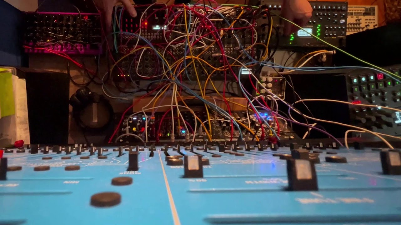 Modular Synth & Live Techno jam - 02/03/2025