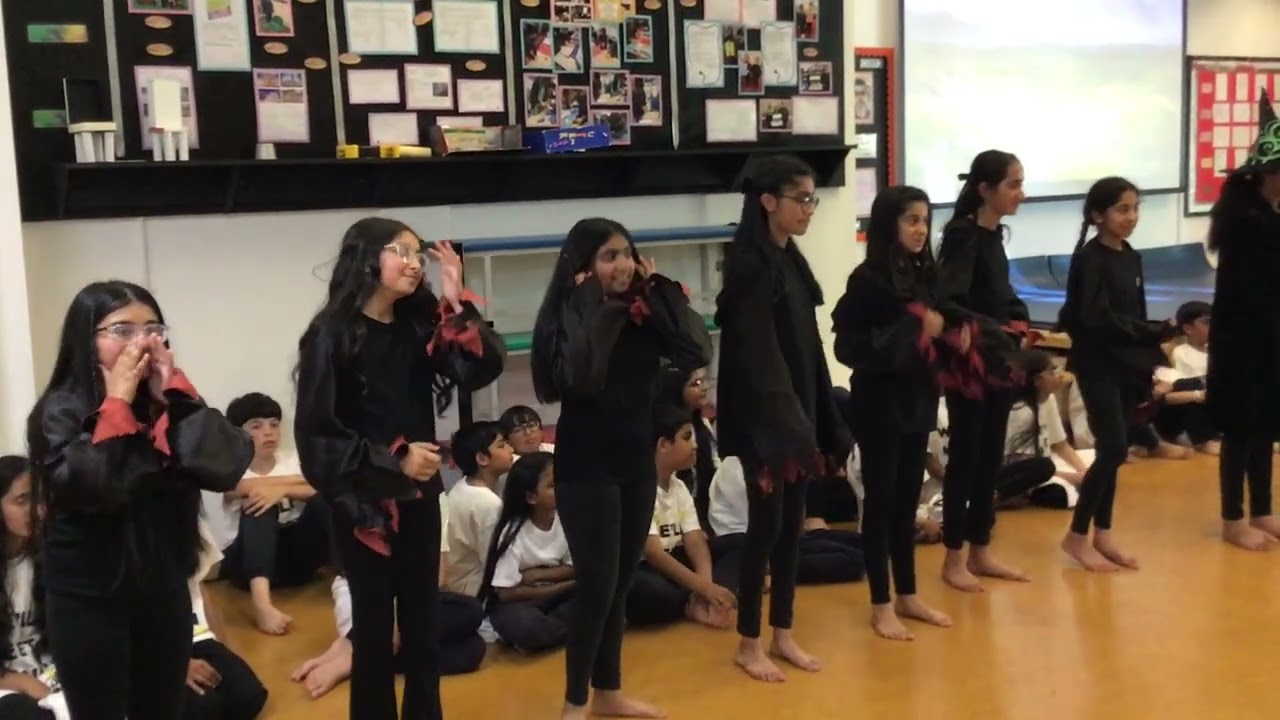Macbeth dance 1