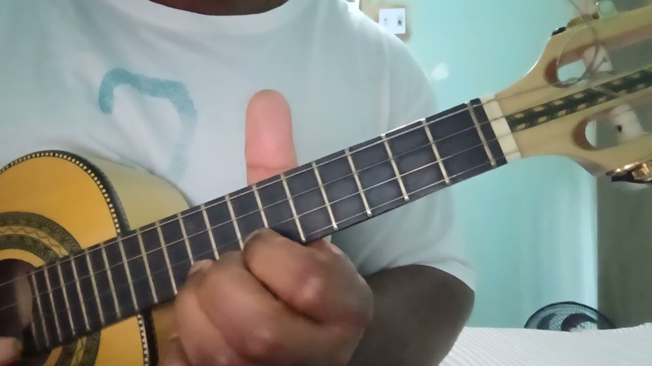 Grupo Menos É Mais - Brinda Aê