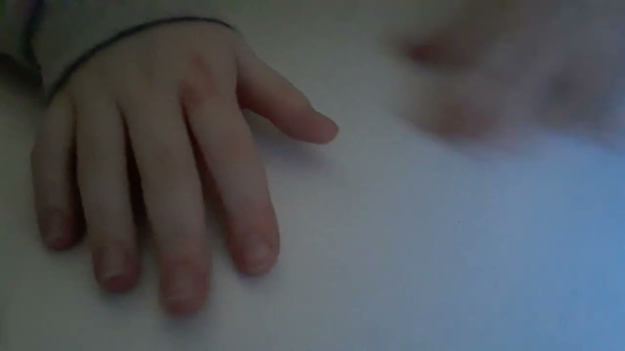 ASMR lofi fast and agressive desk scratching & tapping