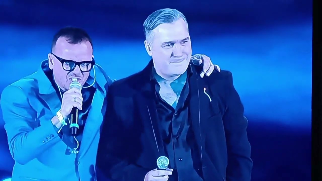 Cient'anne a Piazza del Plebiscito