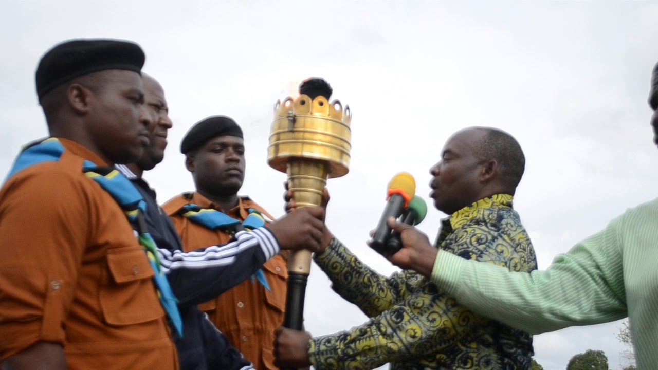 Makabidhiano ya Mwenge wa Uhuru kati ya wilaya ya Lindi na Ruangwa