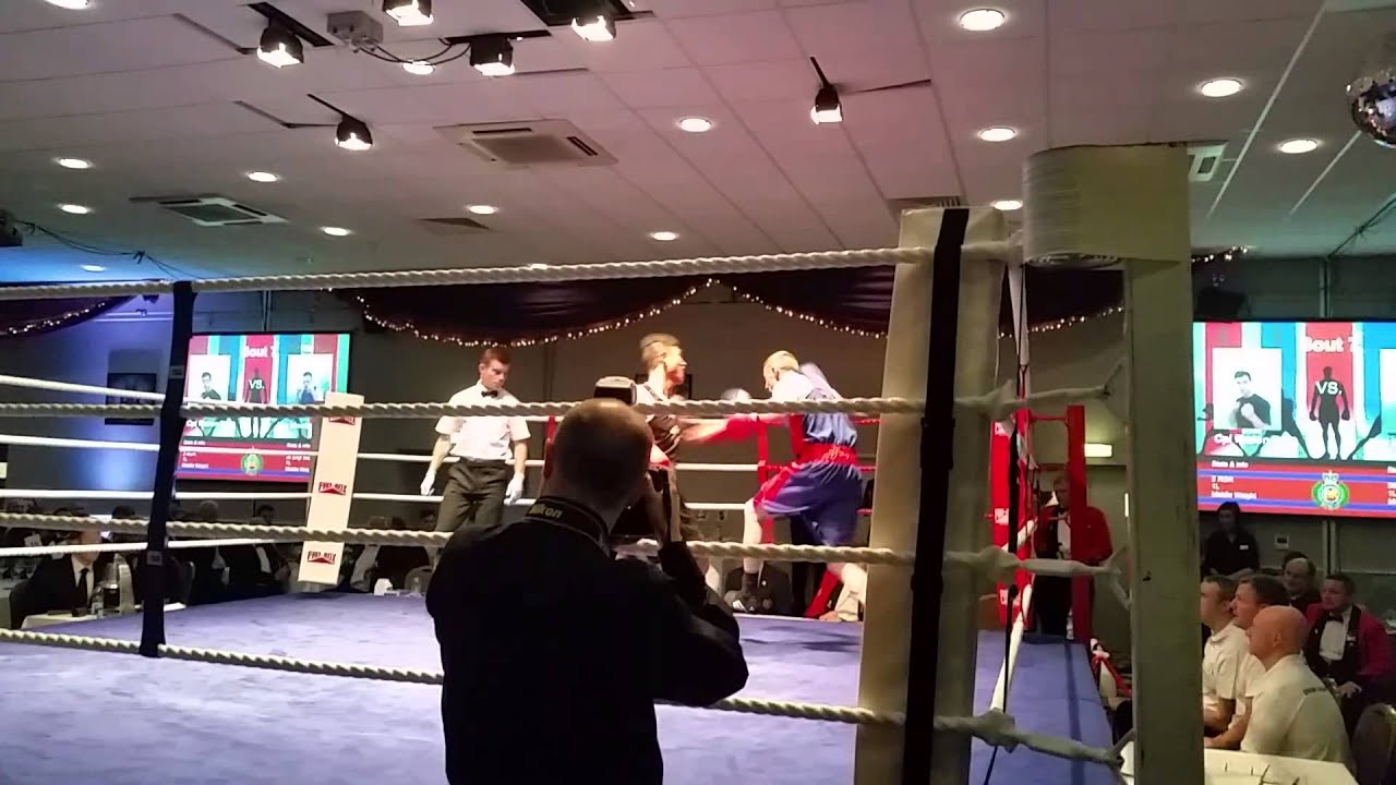GURKHA boxer Knock's down in 40 sec
