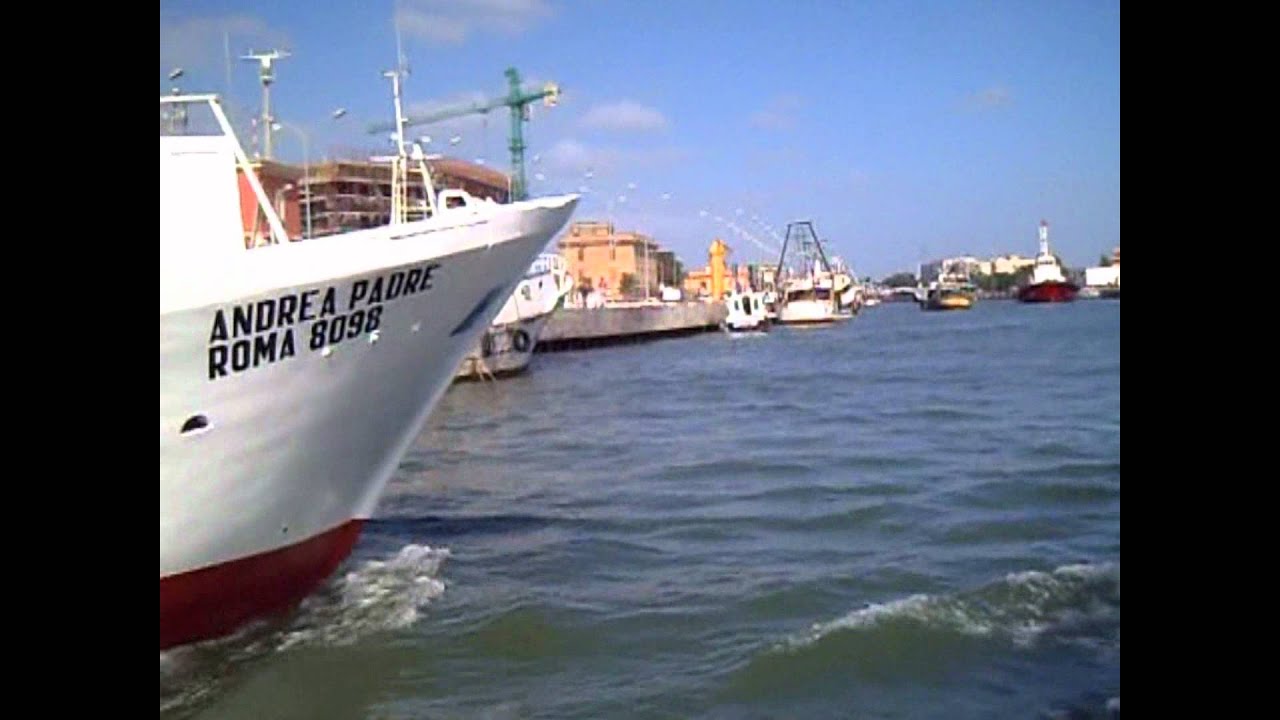 Pescherecci senza freni a Fiumicino