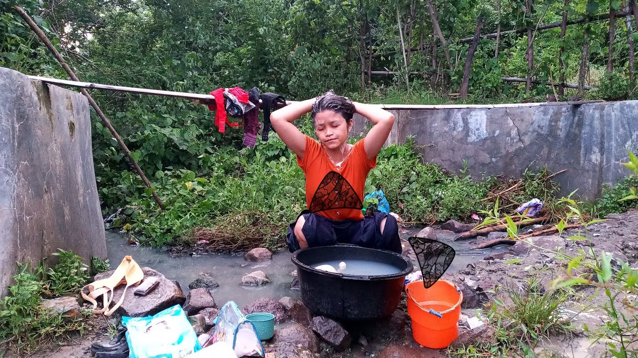 Kehidupan diDesa📍Episode 1.first video, bating in pool in the middle of jungle.