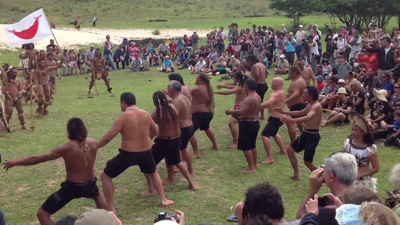 The Haka  - Maori Haka at Easter Island ( Isla de Pascua) 2012