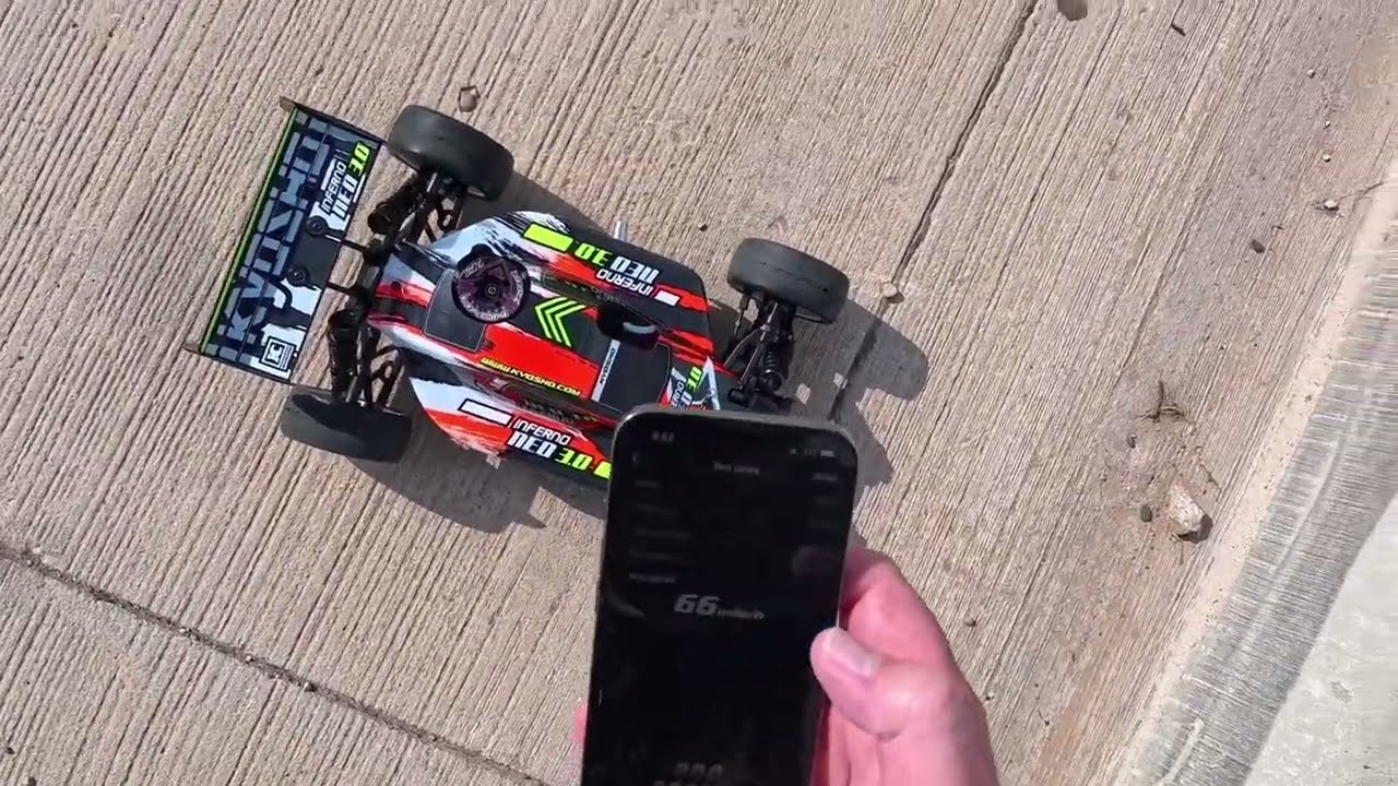 Kyosho Nitro Buggy Speed Run 66mph