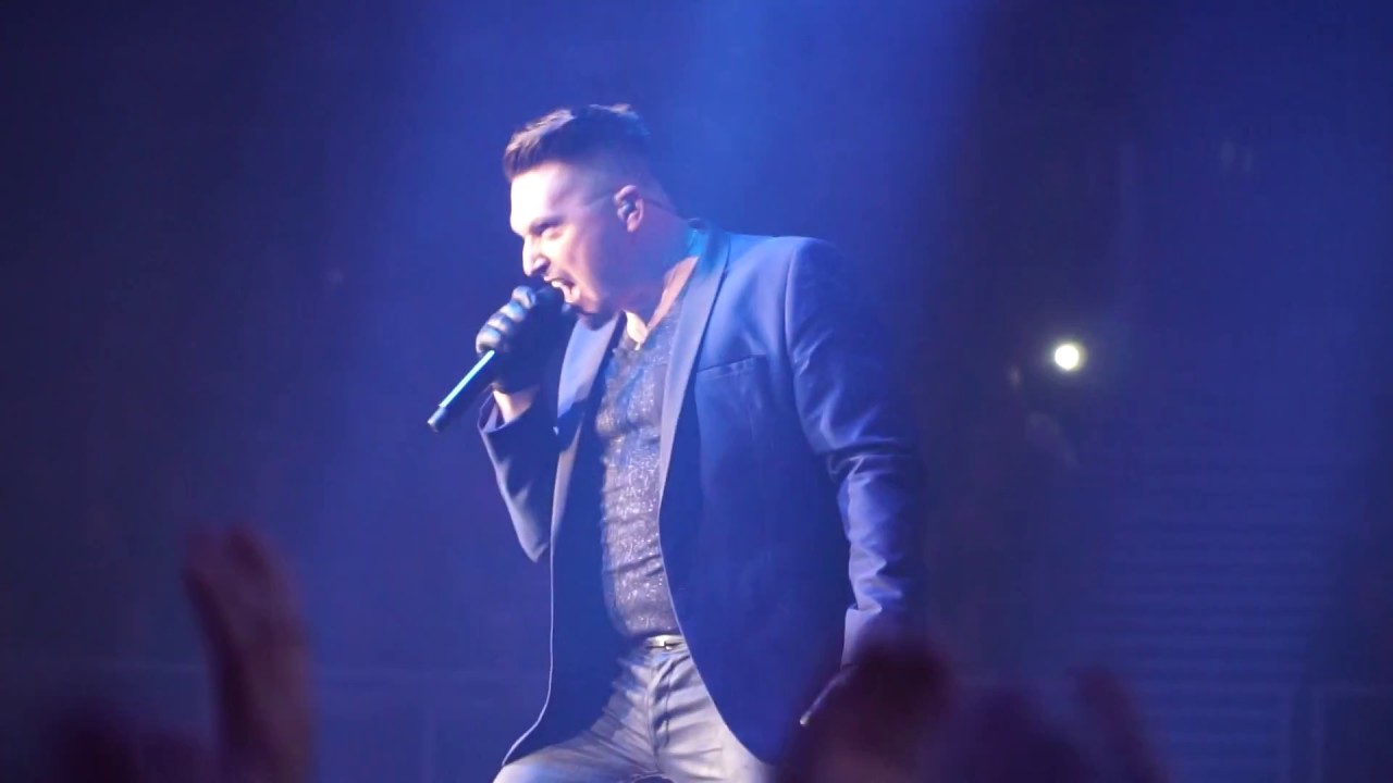 Ákos - 1984 (Live @ Budapest Aréna - 16.12.2016) [HD]
