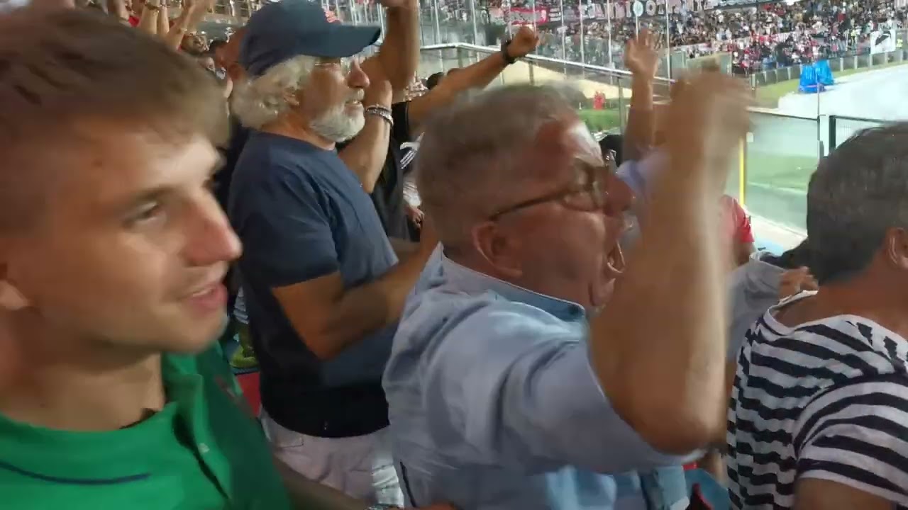 In 10.000 allo Stadio Marulla. Cosenza - Modena 2-1