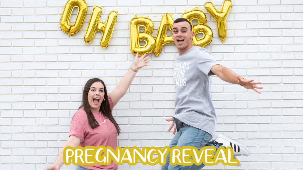 Pregnancy Reveal : Husband, Family, & Friends Edition!