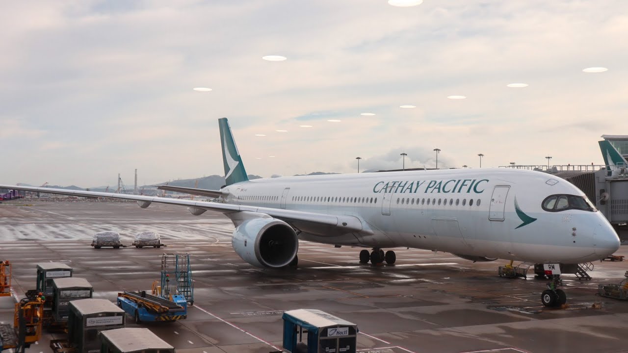 Cathay Pacific CX691 HKG✈︎SIN HongKong✈︎Singapore Business Class B-LQD 國泰航空 香港國際機場✈︎新加坡樟宜國際機場 商務艙
