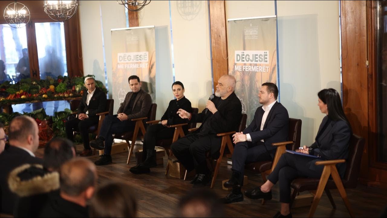 Rama takim me fermerët në Divjakë!