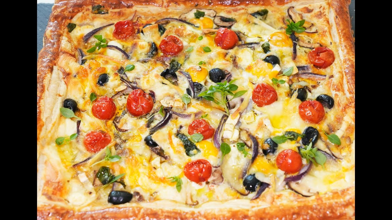 RECETA DE HOJALDRE CON QUESO EN CREMA, SETAS Y HUEVO, EN 20 MINUTOS !!!