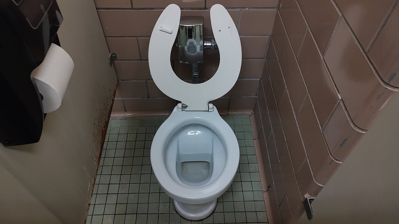 [218] 1960 Crane King Cotton Toilet and Del Rio Urinals at EKU Ault Building