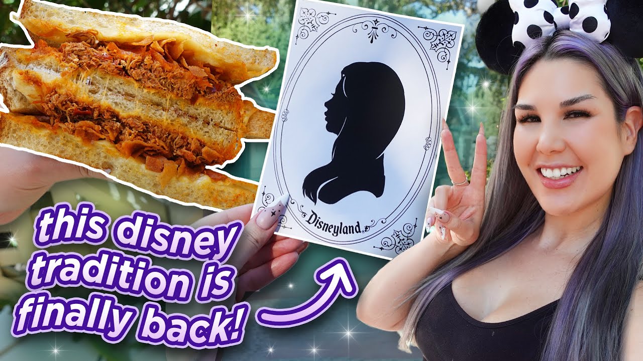 SEASONAL FOOD, NEW MERCH & The BEST DISNEY SOUVENIR To Get! Disneyland Vlog 2022