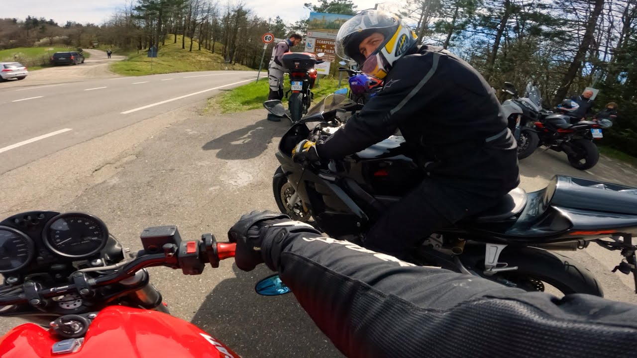 The SHOCKING Difference Between Ducati Monster 695 and Honda CBR 600