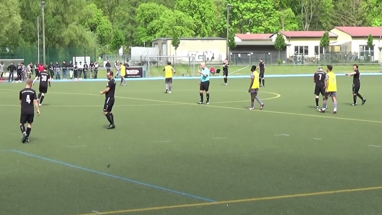SV Burg Stargard 09 - FC Motor Neubrandenburg Süd 1 : 1 (0:0)