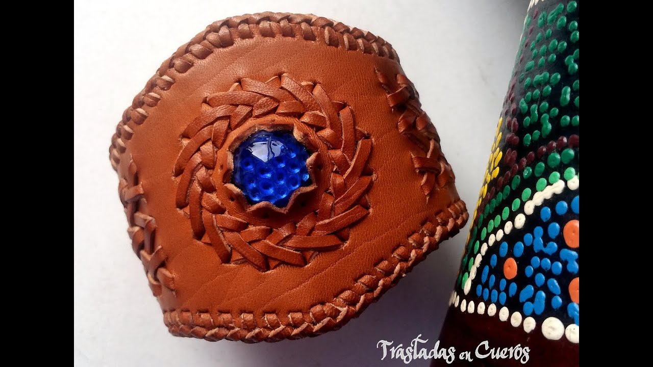 PULSERA de CUERO con PIEDRA incrustada. Making of.