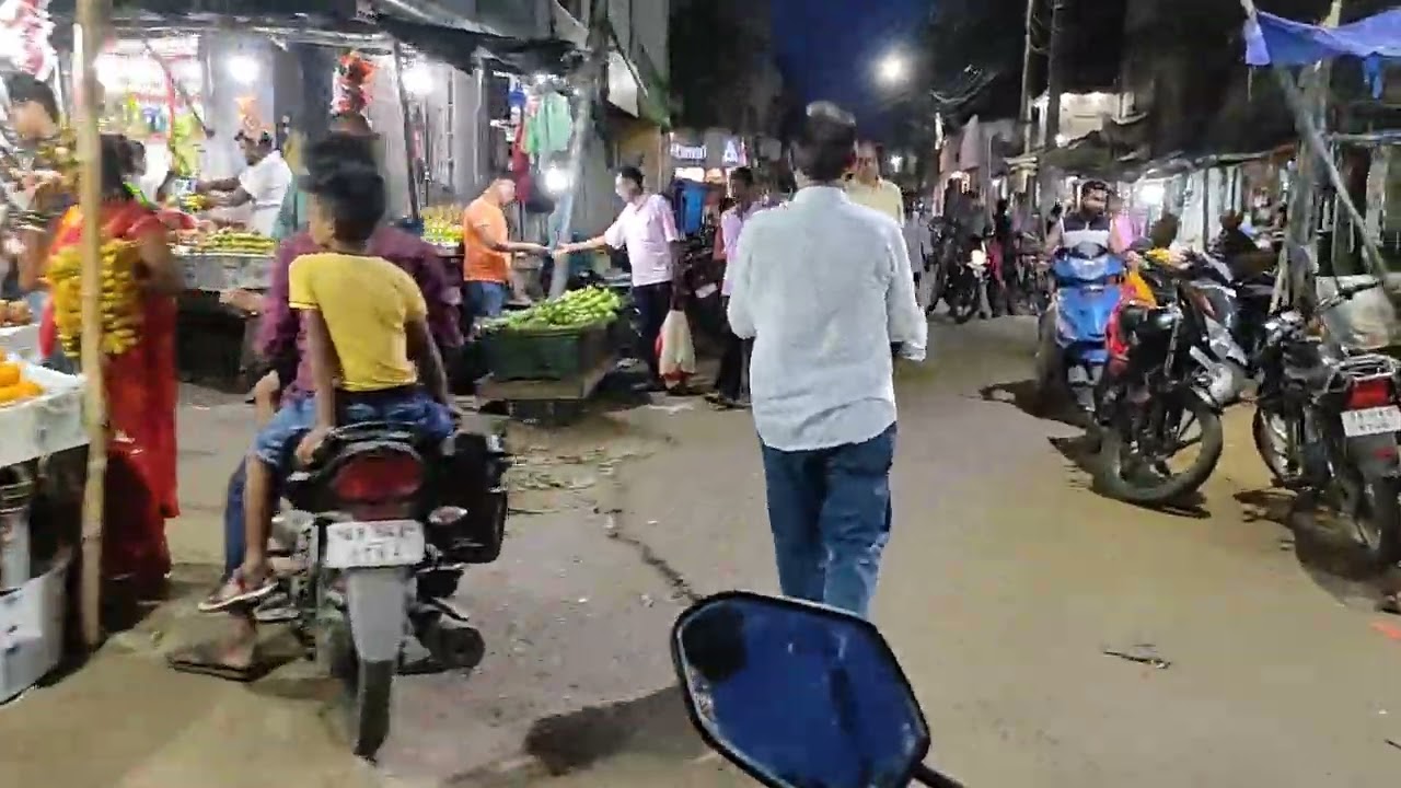 teen bazar//dumka