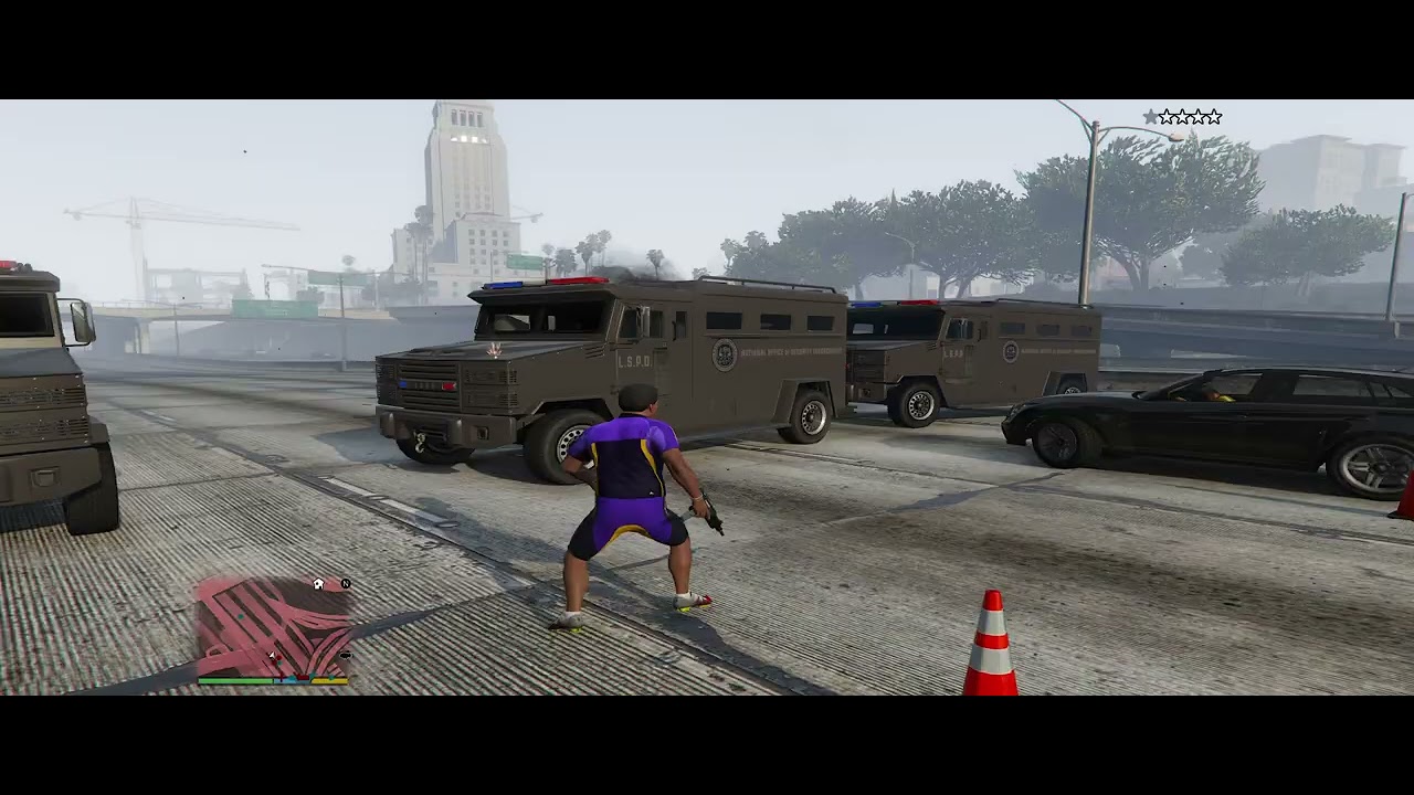 Blowing things up in LOS SANTOS - GTA V with Mods  Episode 43