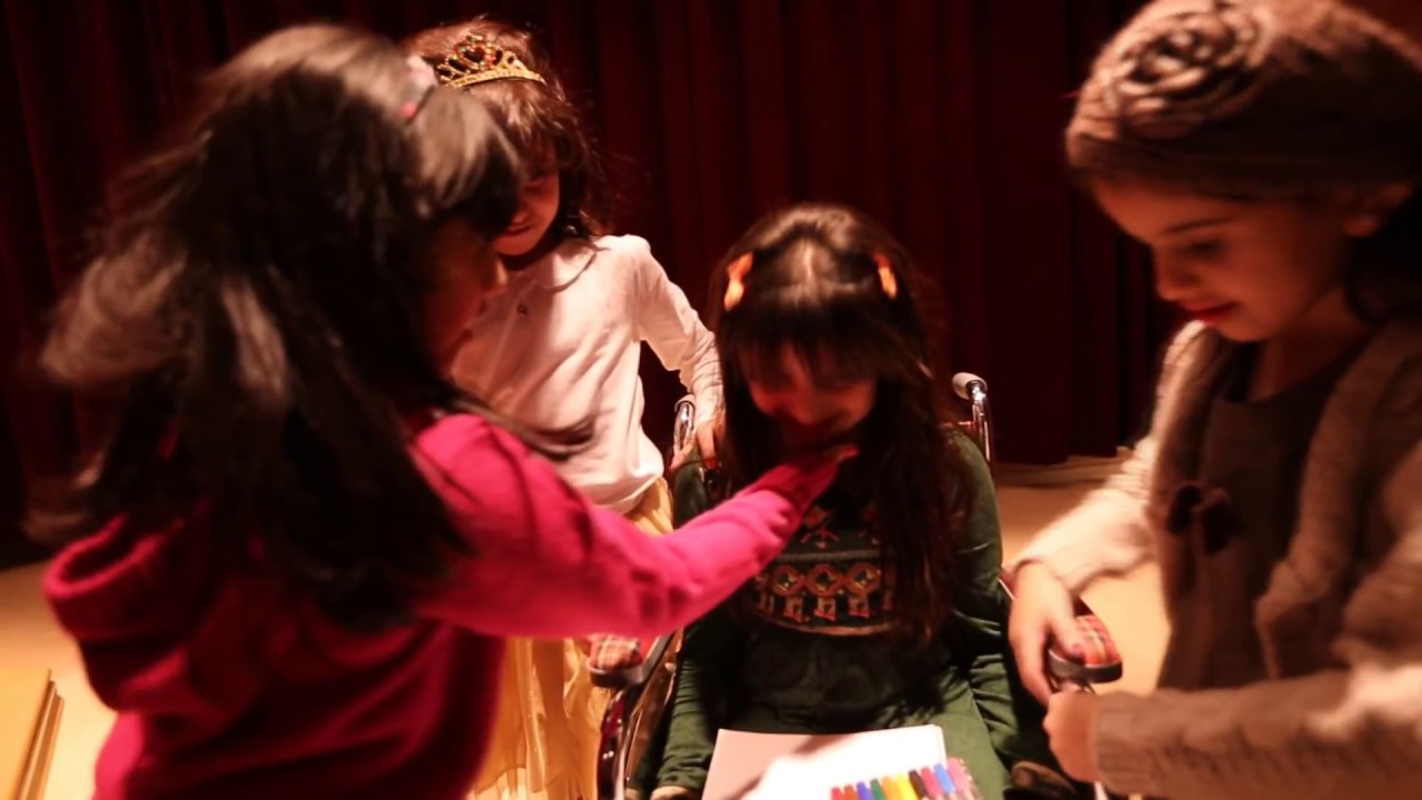 مسرحيه ضمن اليوم العالمي للمعاق/سميه الطاسان