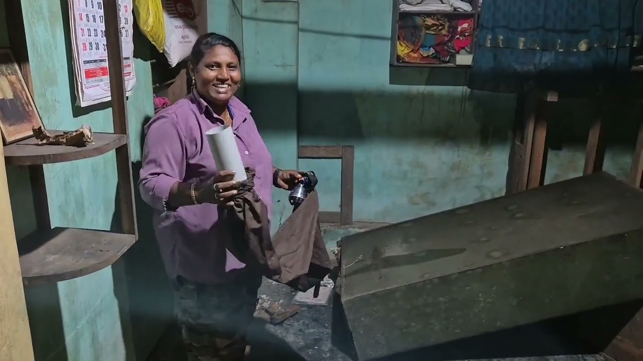 മൂന്ന് പിഞ്ചു കുഞ്ഞുങ്ങൾ കിടക്കുന്നുറങ്ങുന്ന സ്ഥലത്ത് ഇത്രയും വലിയ ഭീകരനോ. ?