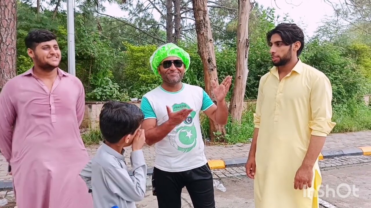 All farinds 14 august ke muke par