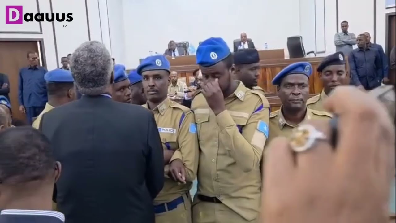 TOOS: Kulankii Baarlamaanka oo Fashil & dagaal kusoo dhamaaday & Ciidanka oo..