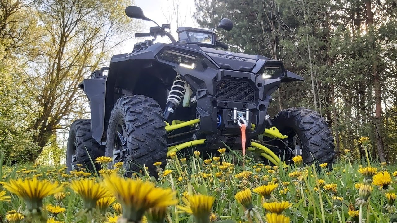 Polaris Sportsman + Rainy evening = Chill vibe 🏁✌