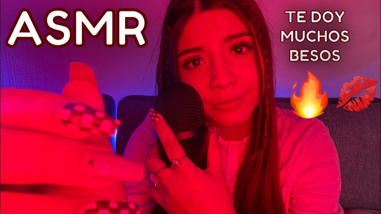 ASMR roleplay ESPAÑOL / Tu NOVIA TE DA MIMOS Y MUCHOS BESITOS para dormir