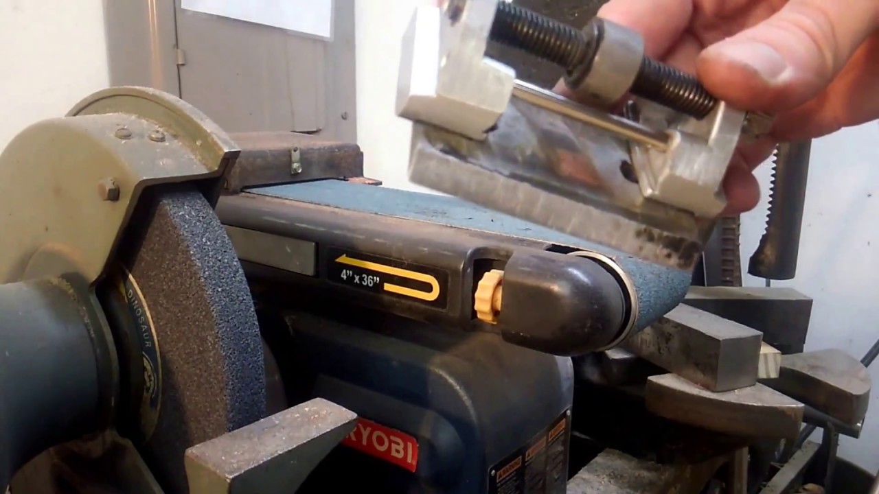 How to sharpen wood chipper knives