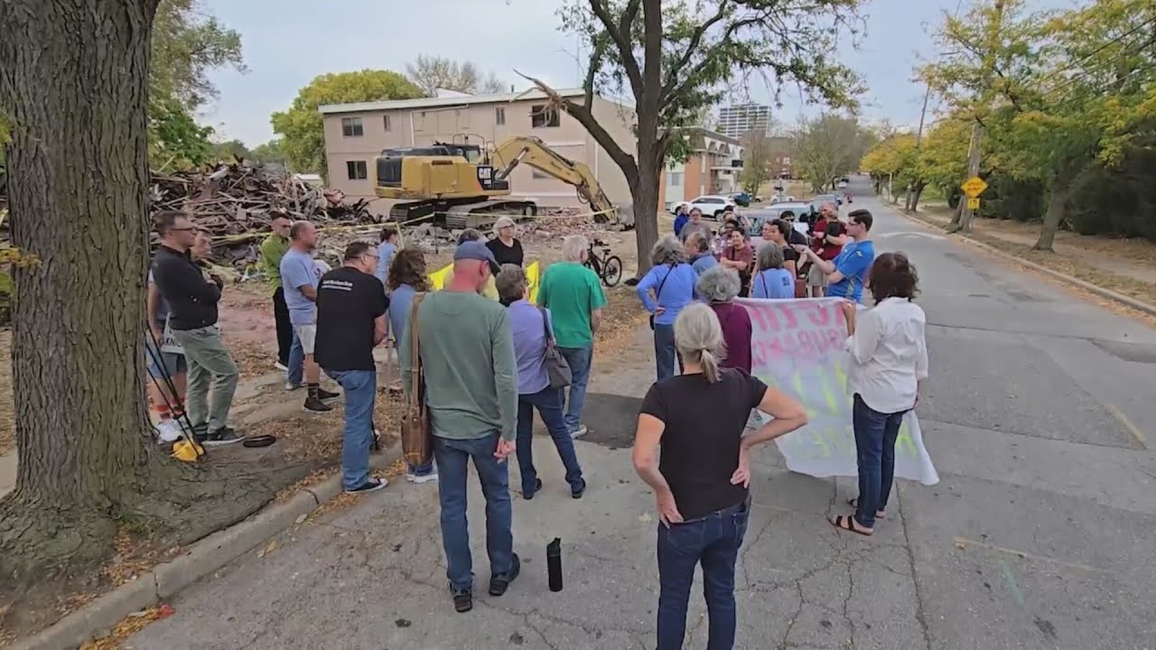 Valentine Neighborhood mourns demolitions, prepares for more
