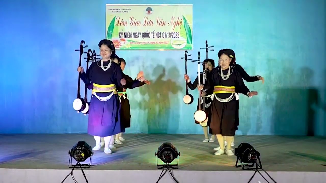 Then mừng ngày cao tuổi Việt nam - Đội văn nghệ NCT Thôn Khun, xã Bằng Lang Quang Bình, Hà giang